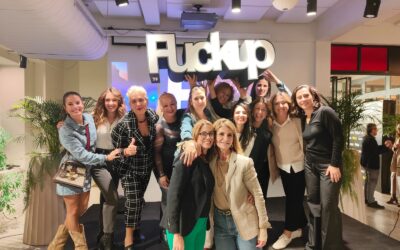 Más de 170 directivos comparten el aprendizaje del fracaso en una innovadora y divertida Fuckup Nights Murcia